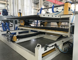 PC sheet extrusion machine